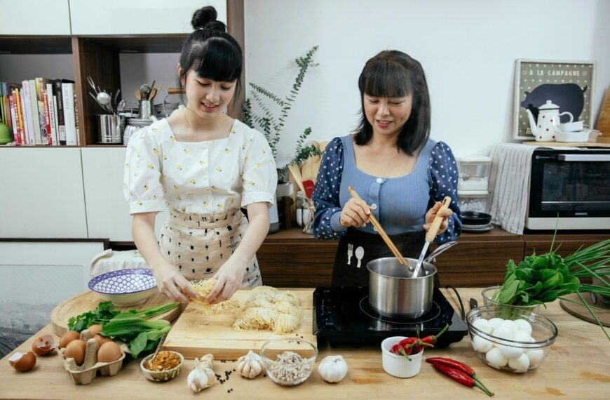 Descubriendo los beneficios de incluir a los niños en las labores la cocina
